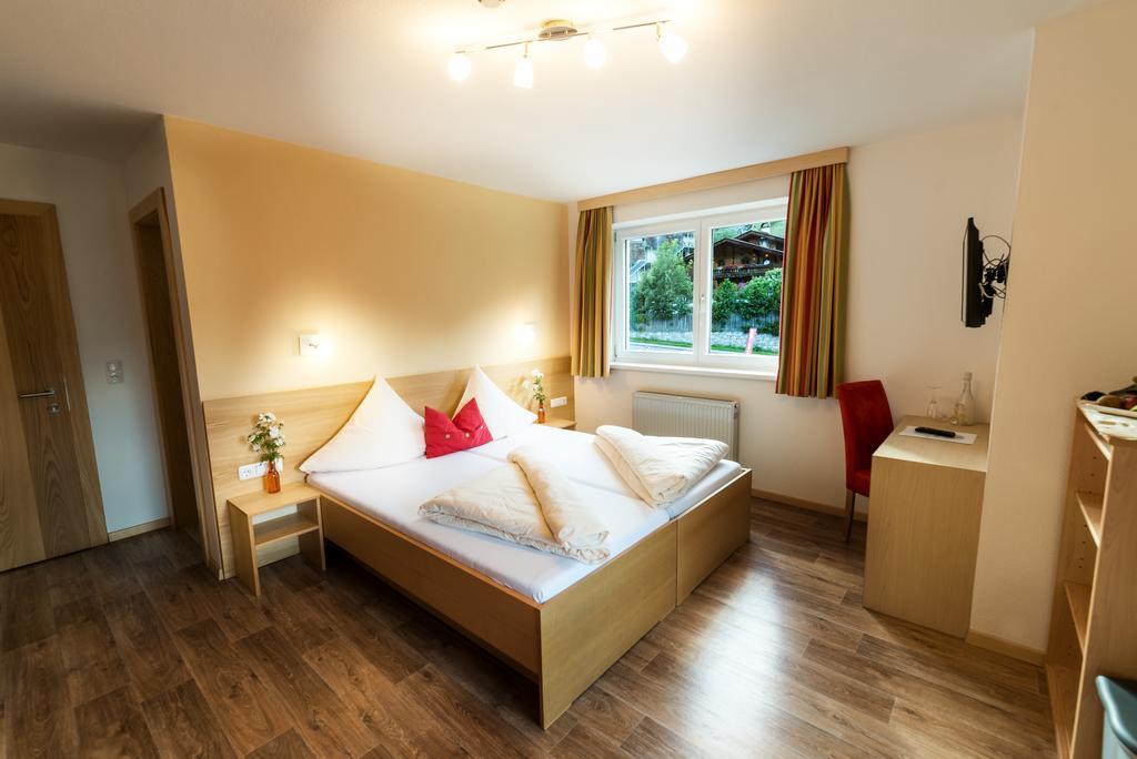 "Quality Hosts Arlberg" Hotel-Gasthof Freisleben Sankt Anton am Arlberg Luaran gambar