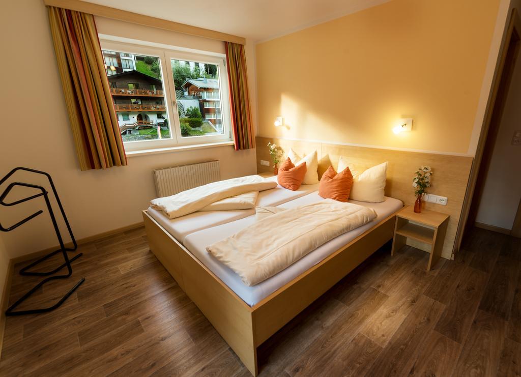 "Quality Hosts Arlberg" Hotel-Gasthof Freisleben Sankt Anton am Arlberg Luaran gambar